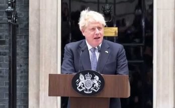 Boris Johnson outside No. 10 Giviing his resignation speech