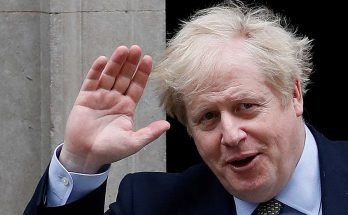 Boris Johnson Waving